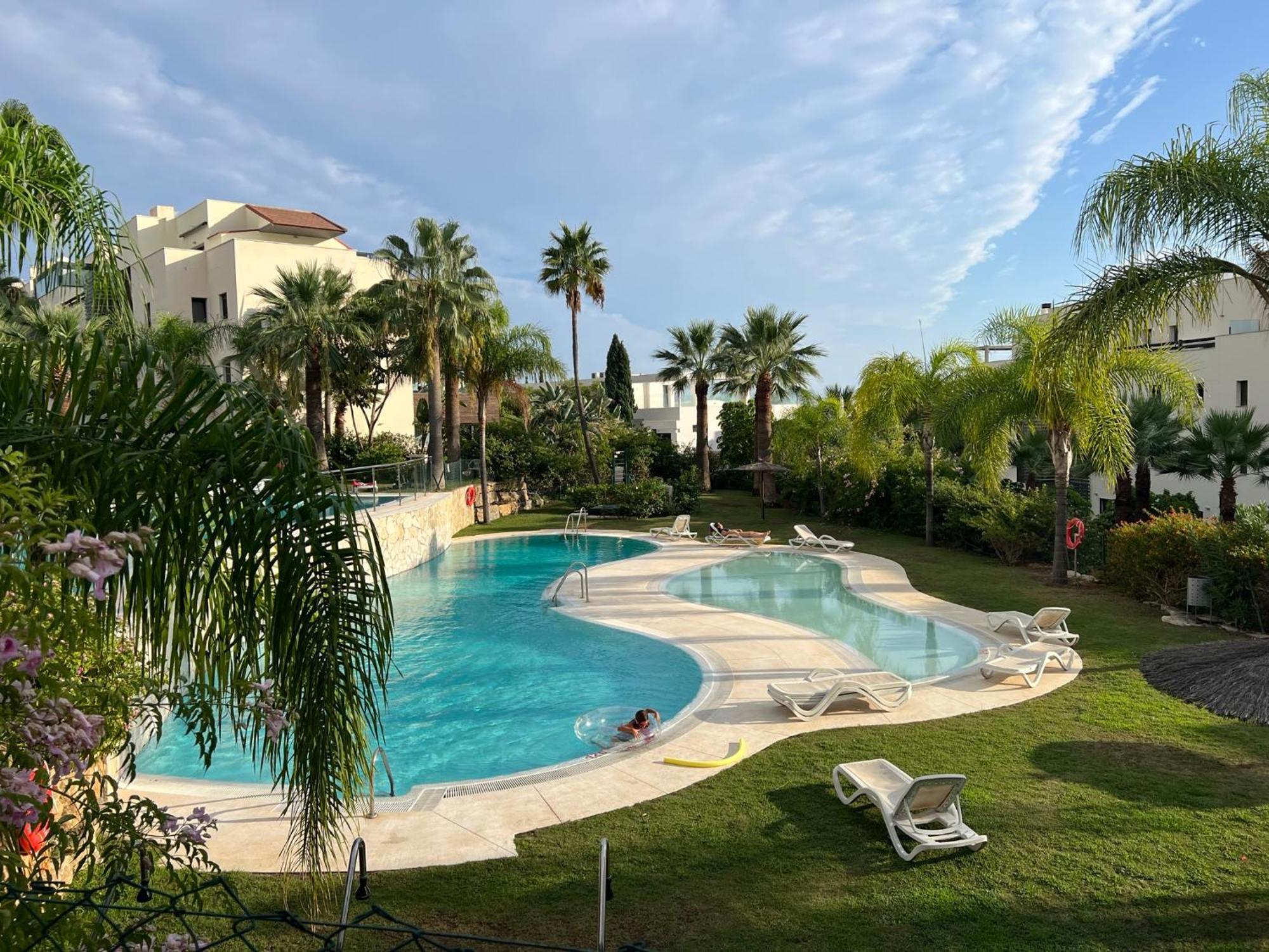 Amazing Two Bedroom Apartment In Los Flamingos, Marbella Estepona Exterior foto